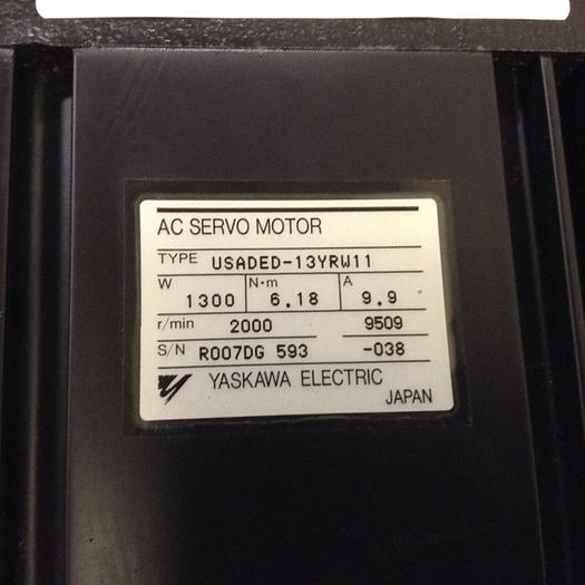 Used YASKAWA ELECTRIC AC Servo Motor USADED-13YRW11 Used