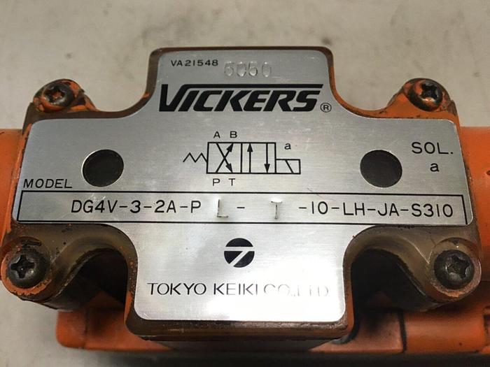 Used SPERRY VICKERS Valve DG4V32APLT10LHJAS310 USED