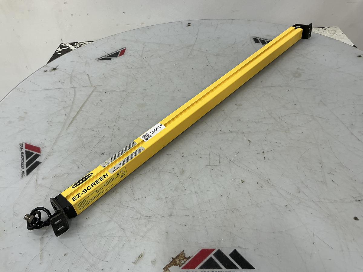 Used BANNER ENGINEERING SLSE30-900P8