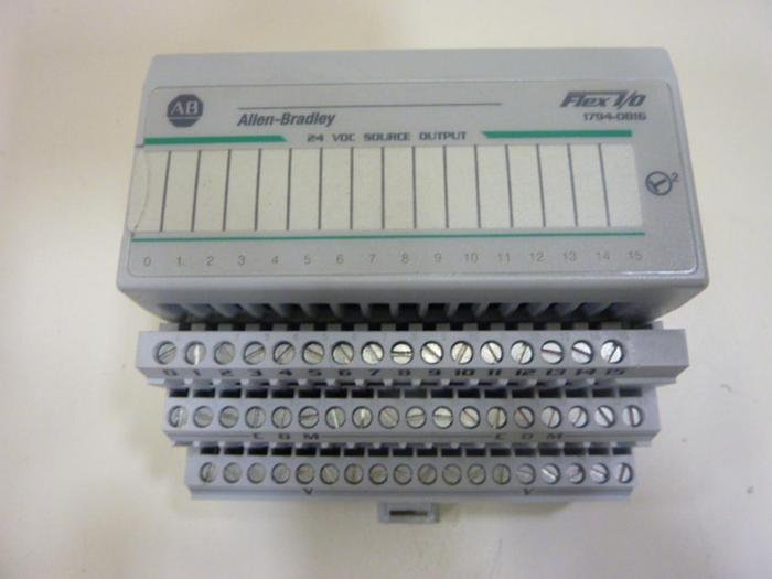 Used ALLEN BRADLEY I/O Module 1794-OB16 SER A #49463