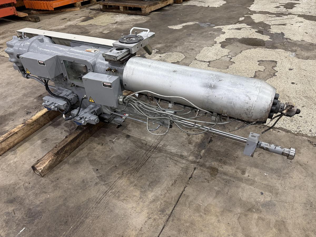 Used NISSEI FN2000-18A INJECTION UNIT