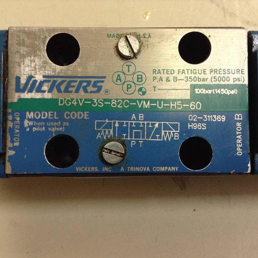 Used VICKERS Solenoid Valve DG4V3S82CVMH560 #87595