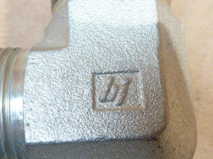 Used BI-LOK Elbow 2501-16-16 #40530 SCRAPPED / DNL