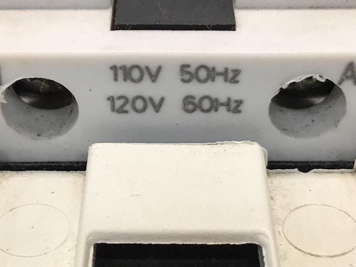 Used SIEMENS Contactor 3RT1045-1AK60 #129158