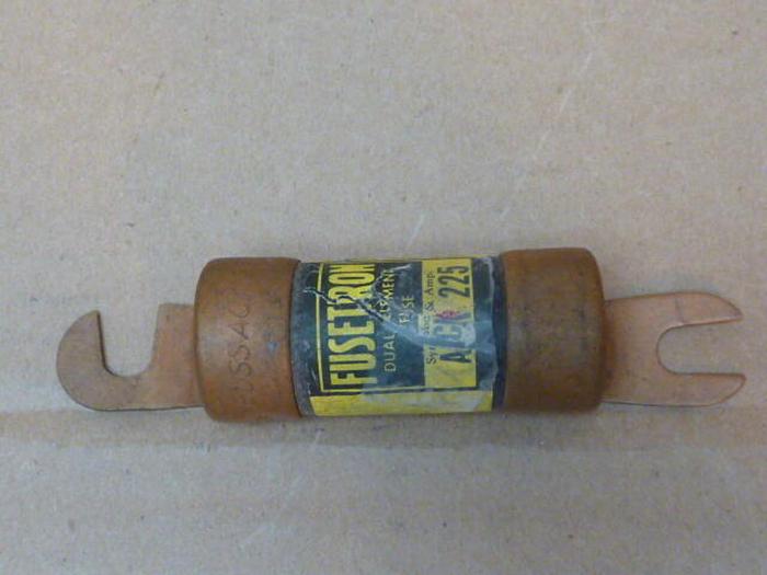 Used FUSETRON 225 Amp Fuse ACK-225 #33720