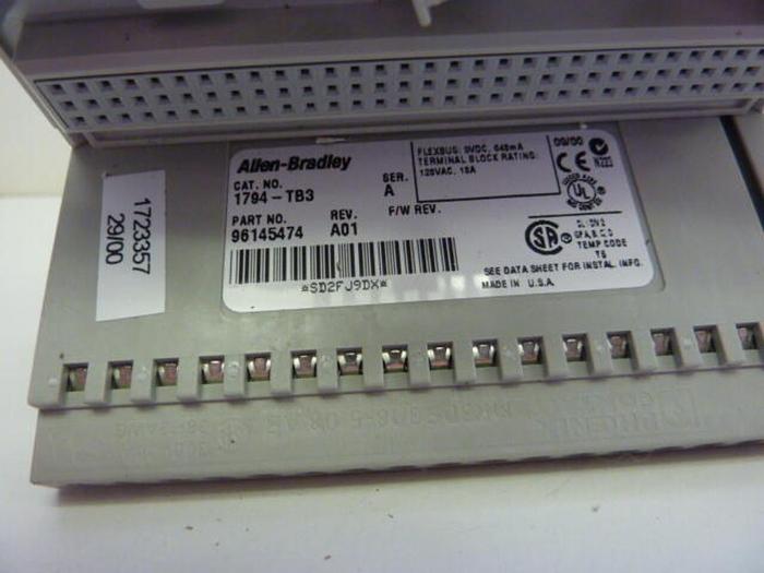 Used ALLEN BRADLEY Input Module 1794-IB16 SER A #33244