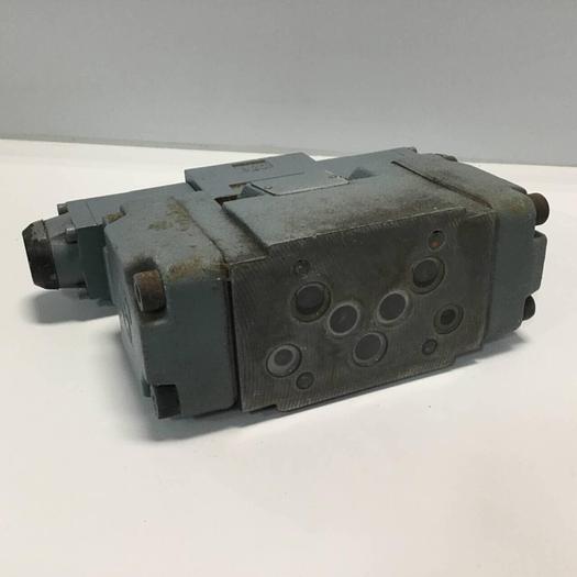 Used REXROTH Valve 4WE6J52AG24NZ4/B08 #91571