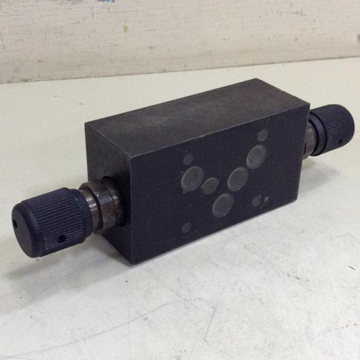 Used VICKERS Flow Control Valve DGMFN5XA2HB2H30 #81225