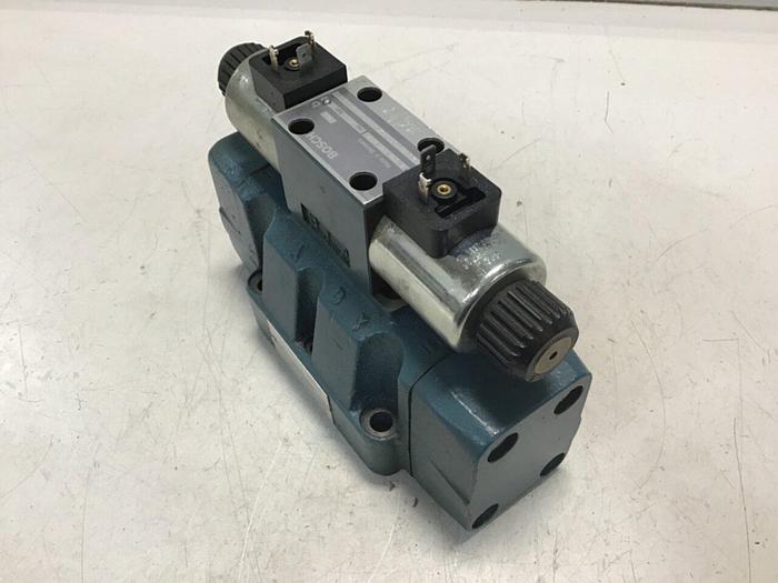 Used BOSCH Directional Valve 0 810 091 423 Used