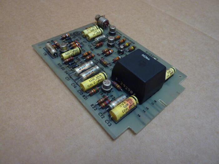 Used ALLEN BRADLEY Amplifier PC Board X-233105 #27156