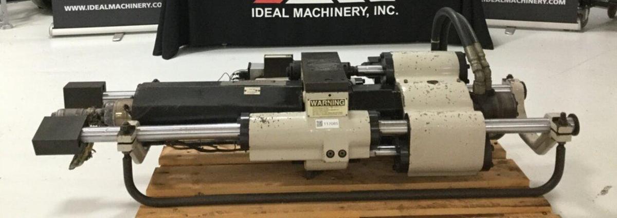Used CINCINNATI MILACRON 2.97 Oz Injection Unit VS33-2.97 USED