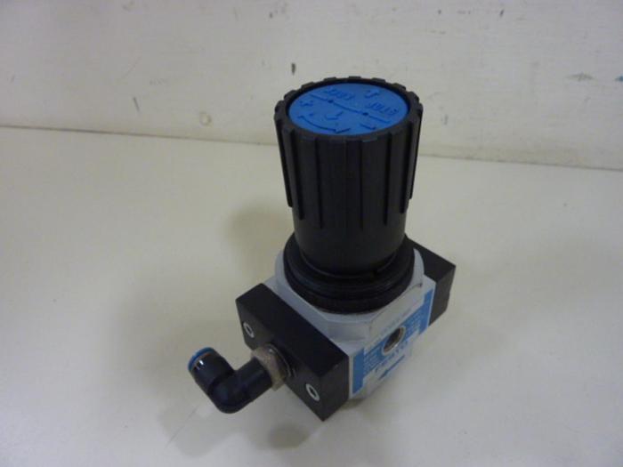 Used FESTO Pressure Regulator LR-3/8-D-MIDI #54398