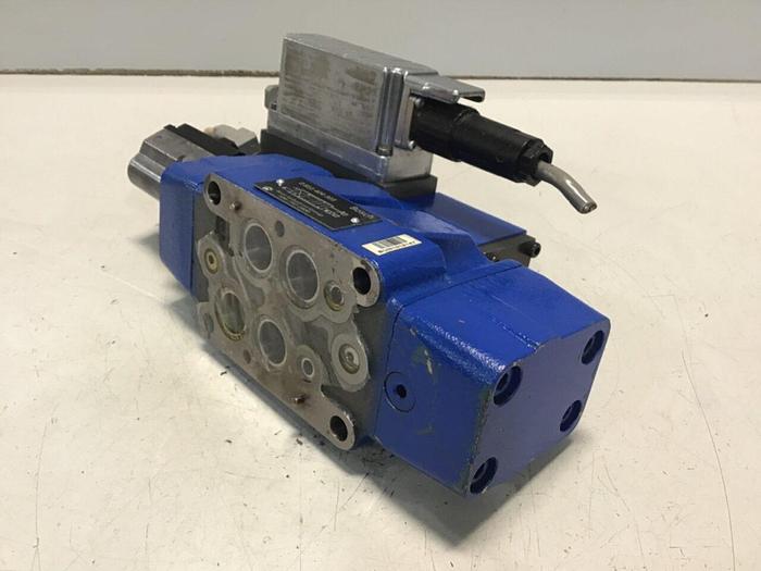 Used BOSCH SERVO Proportional Valve 0 811 404 614 USED