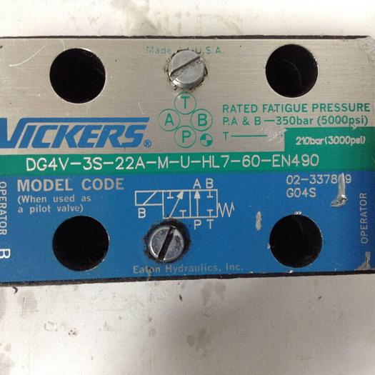 Used VICKERS Valve DG4V3S22AMUHL760EN490 Used