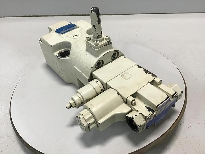 Used VICKERS TCG50-10-FEV-P7-H-13-S158 Valve Used #14566619