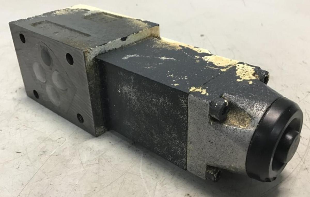 Used MANNESMANN REXROTH Valve 3WE6A53/AG24NZ4 USED