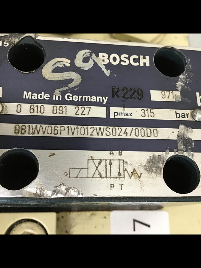 Used BOSCH 0 514 816 213 PUMP USED #138177