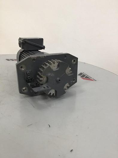 Used SUMITOMO 1/2 HP Induction Motor TC-F/FB-05A #134678