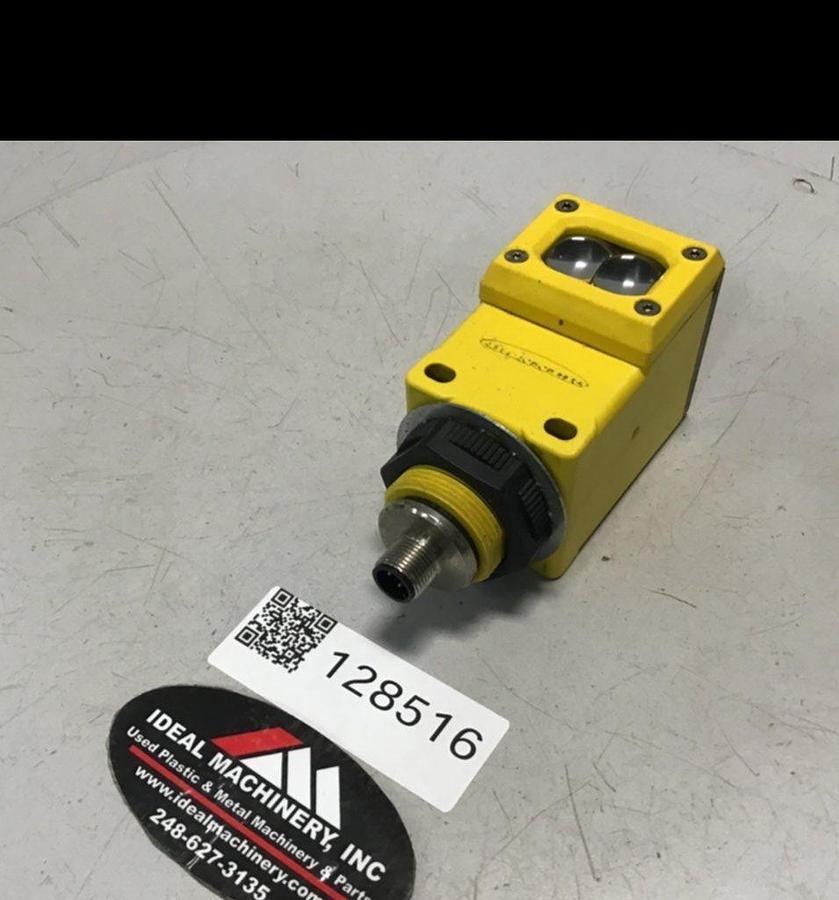 Used BANNER ENGINEERING Photoelectric Sensor Q45BB6DXQ5 USED