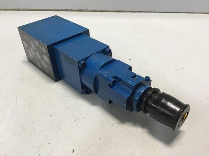 Used BOSCH Servo Proportional Valve 0 811 403 001 Used