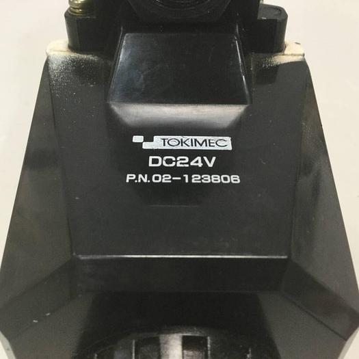 Used TOKIMEC Directional Control Valve DG4VS-5-0A-M-P7L-H-7-40 #95797