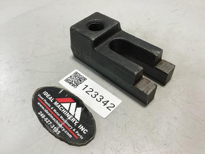 Used DME Mold Clamp MC-5-5 / 4 INCH #123342