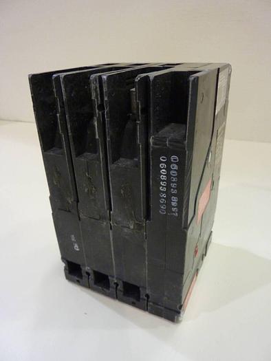Used SIEMENS 3 Amp Circuit Breaker ED63A003 #42329