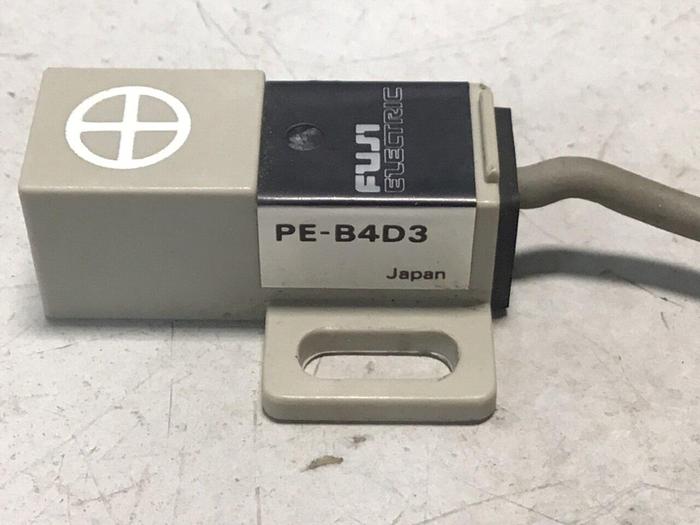 Used FUJI ELECTRIC Proximity Switch PE-B4D3 #128429