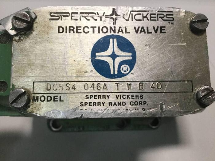 Used VICKERS Directional Valve DG5S4046ATWB40 #99558