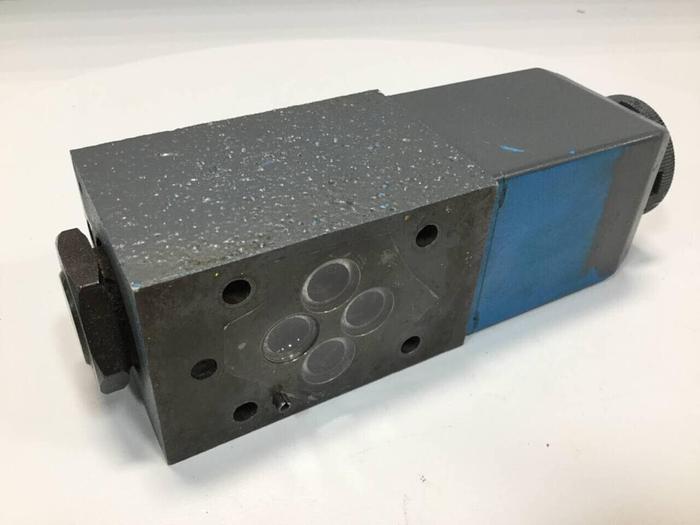 Used VICKERS Directional Hydraulic Valve DG4V322AMUHL760 Used