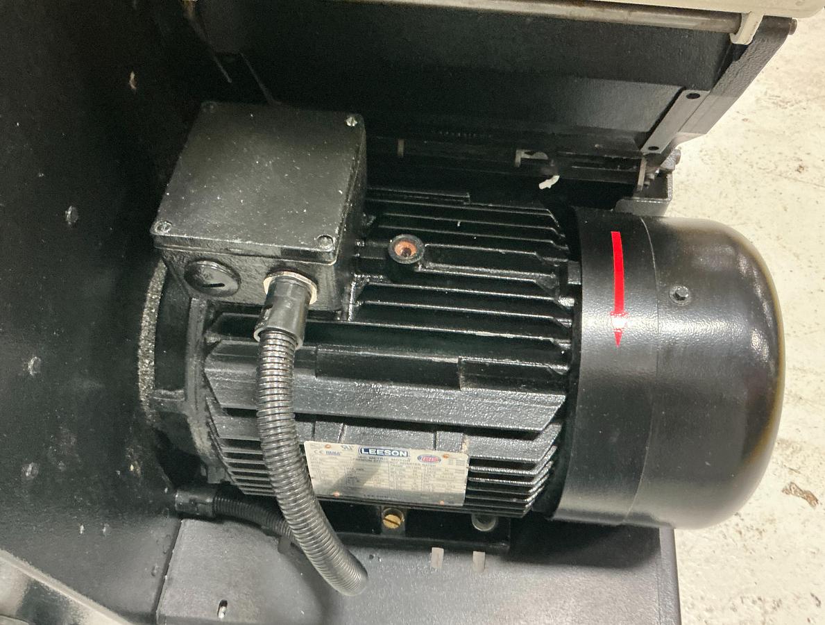Used MILACRON MG814 GRINDER