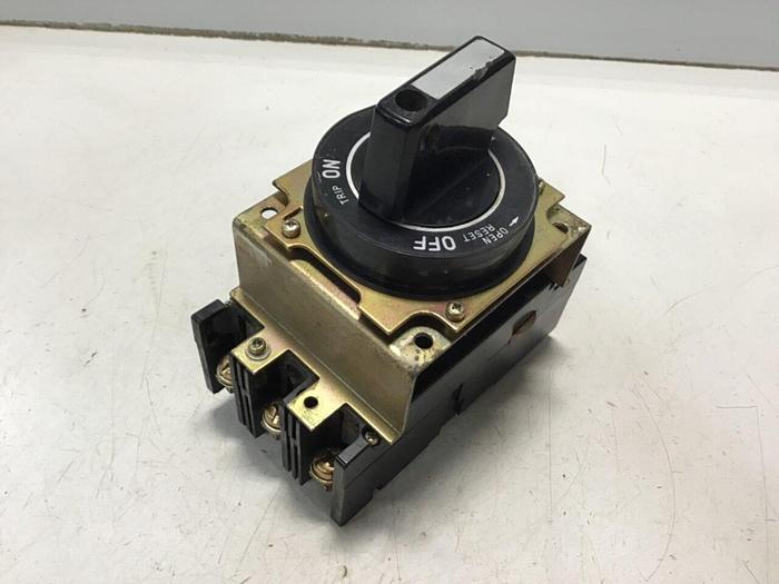 Used FUJI ELECTRIC 100 Amp Circuit Breaker EA103A-100 Used