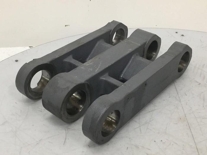 Used TOYO Toggle Link ST130-P2A00798 #117476