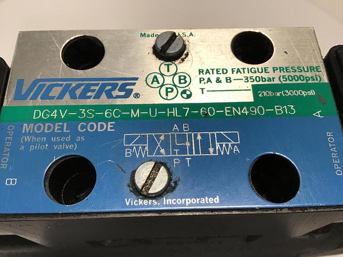 Used VICKERS DG4V-3S-6C-M-U-HL7-60-EN490-B13 Valve Used #145435