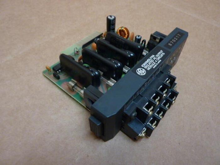 Used GENERAL ELECTRIC / GE AC Output Module IC610MDL176A #27649