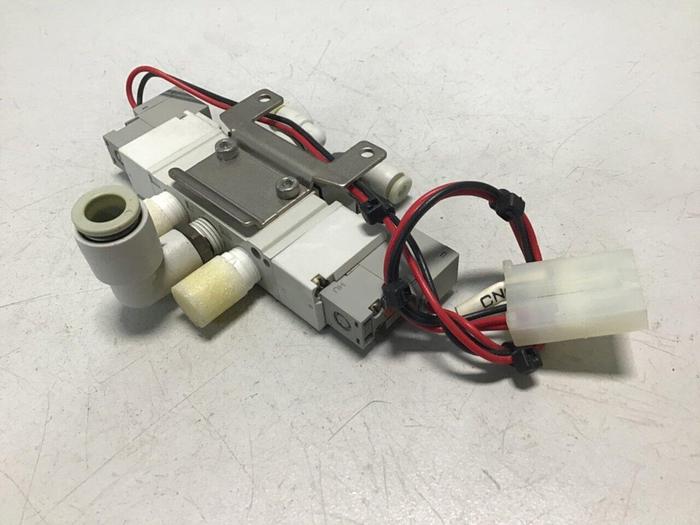 Used SMC Solenoid Valve SY5220-5G-01 USED