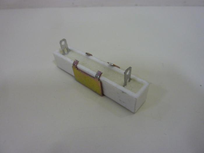 Used GENERIC Ceramic Resistor RESISTOR666 #46666