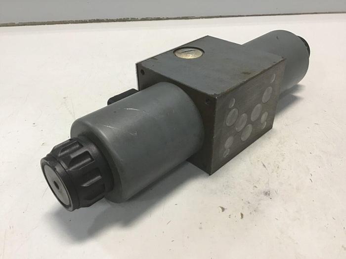 Used REXROTH Valve 4WE10J31/CG24N9Z4V Used