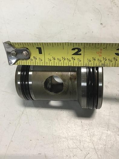 Used VICKERS Cartridge Valve Insert 25-D10-30 USed