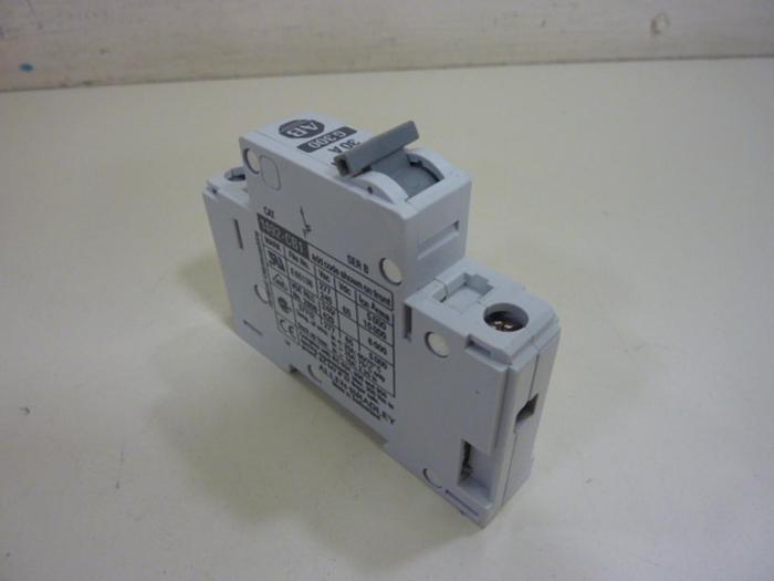 Used ALLEN BRADLEY 30 Amp Circuit Breaker 1492-CB1/G300 SER B #79612