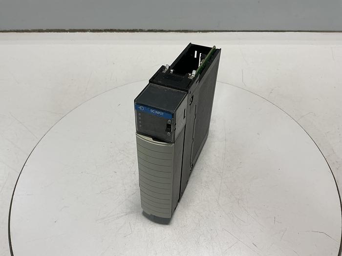 Used ALLEN BRADLEY 1756-IV32/A