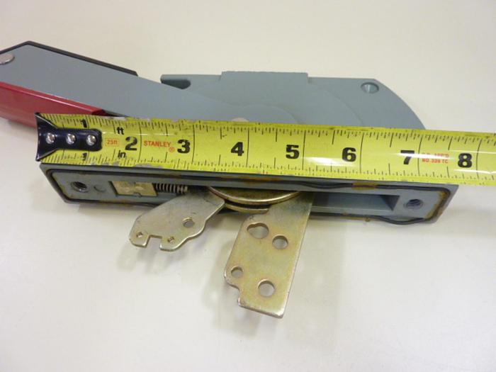 Used ALLEN BRADLEY Disconnect Handle AB-HANDLE #45433