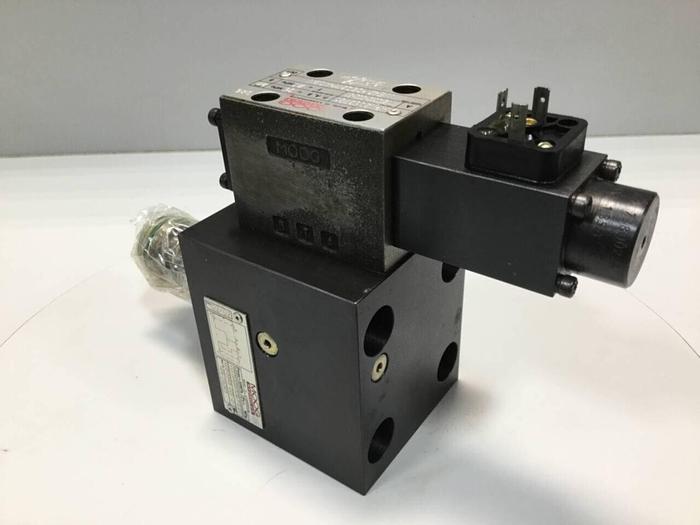 Used MOOG Valve CCE25A6RH1X06P15B12 #98342