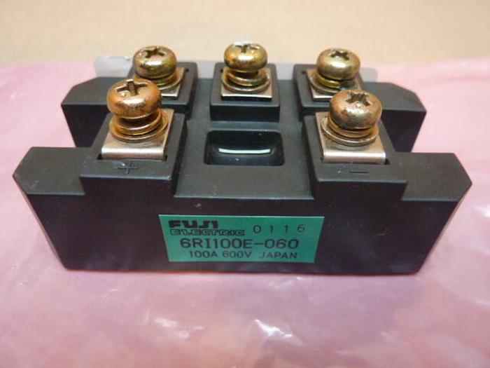 Used FUJI ELECTRIC Power Module 6RI100E-060 Used