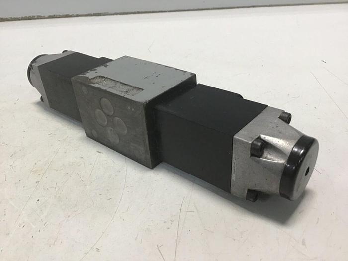 Used REXROTH Valve 4WE6E51/AG24N9K4V #137751