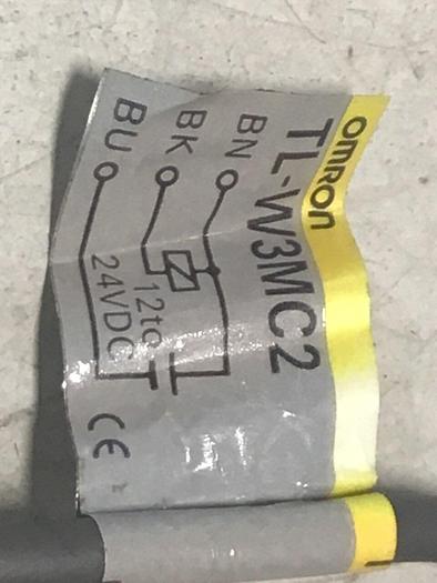 Used OMRON Proximity Switch TL-W3MC2 #128121