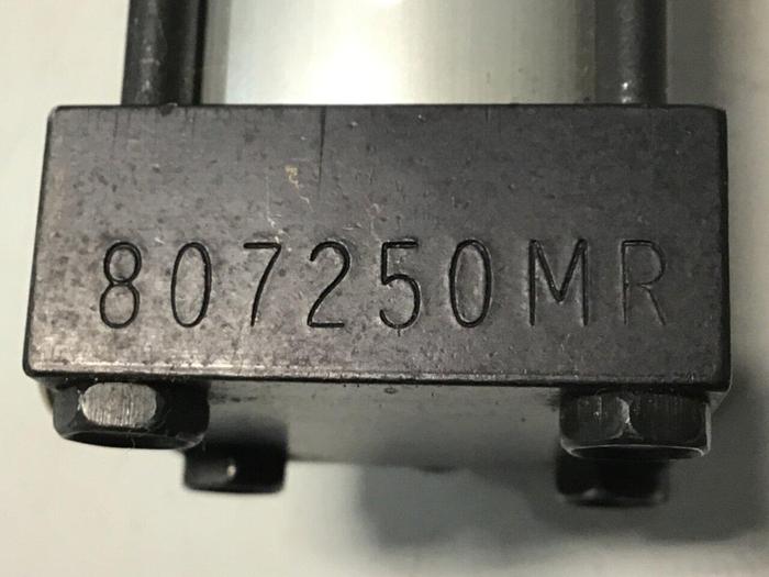 Used DESTACO Pneumatic Clamp Cylinder 807250MR #115243