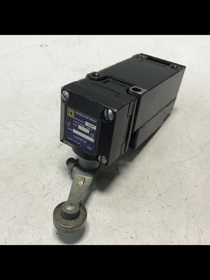Used SQUARE D Limit Switch 9007-AEQ2699 Used
