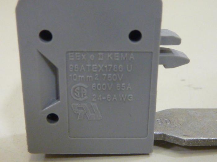 Used PHOENIX CONTACT Terminal Block AGK 10/UKH #64503