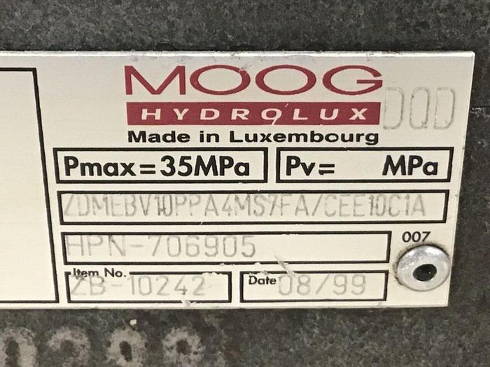Used MOOG Valve ZDMEBV10PPA4MS7FA/CEE10C1A Used